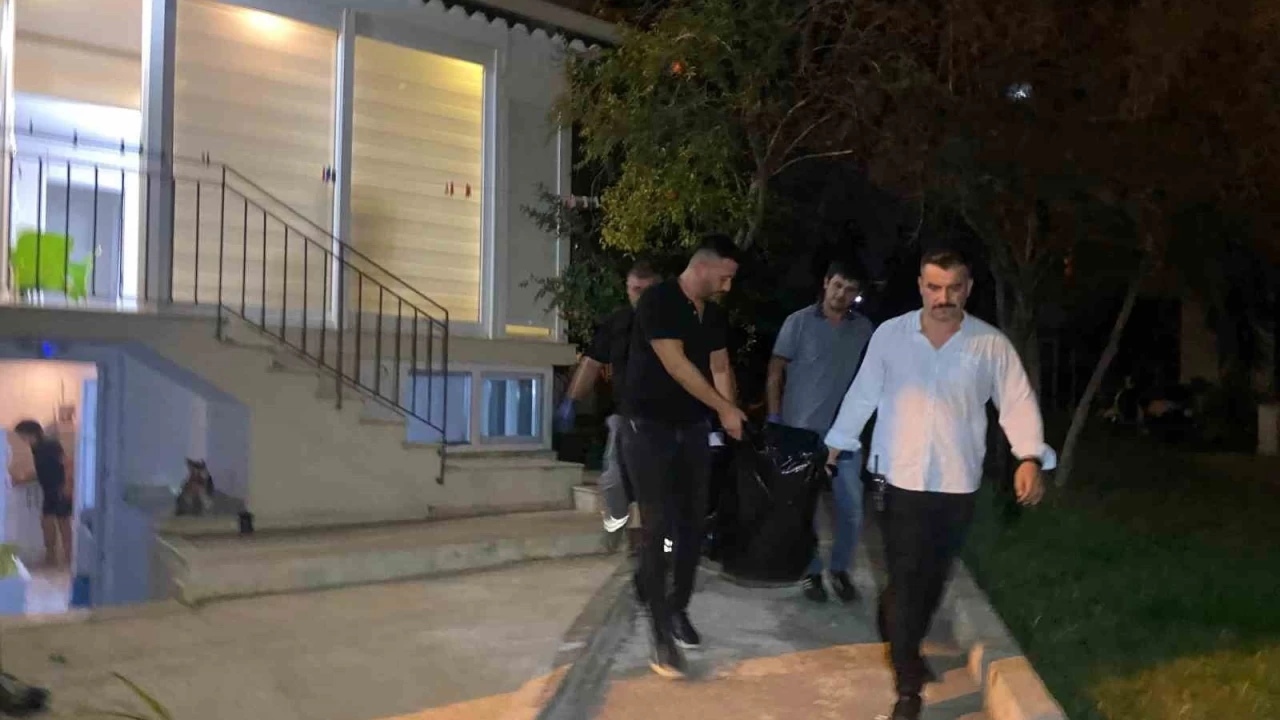 Antalya.2da vah�et! Eski e�ini bo�up polise teslim oldu