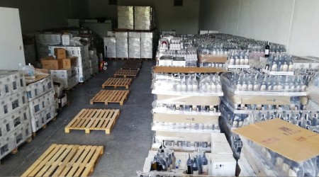 Antalya'da sahte içki operasyonu