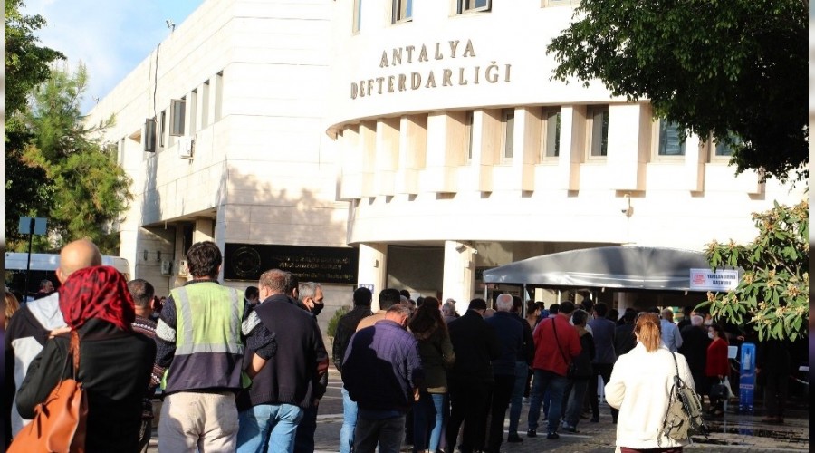 Antalya'da vergi yapılandırmasına 140 bin başvuru