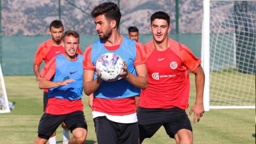 Antalyaspor'un konu�u Konyaspor