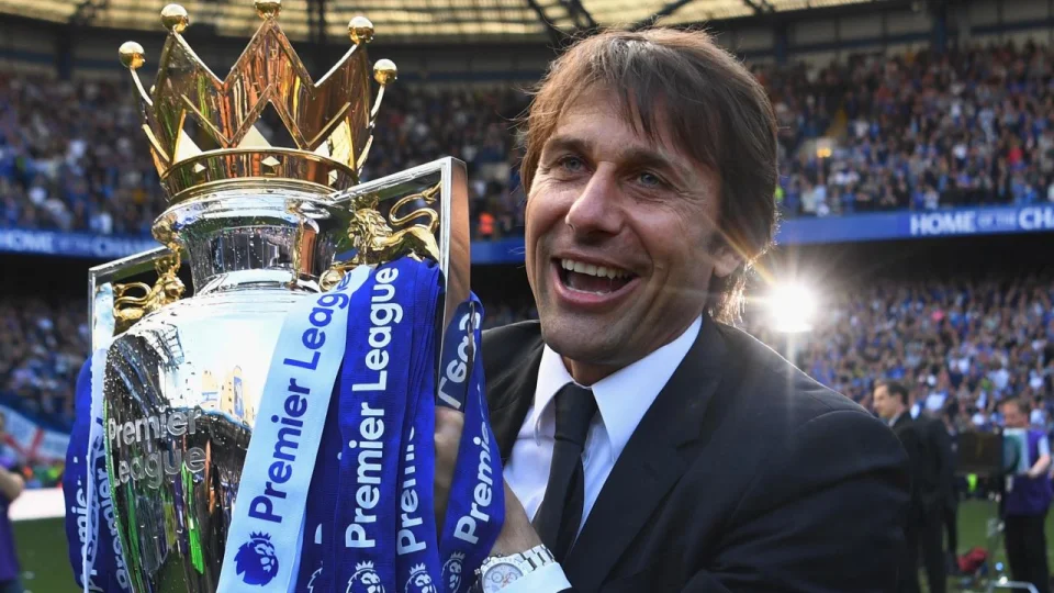 Antonio Conte Fenerbahçe için mi bıraktı?