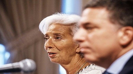Arjantin IMF'nin boyunduruğuna girdi