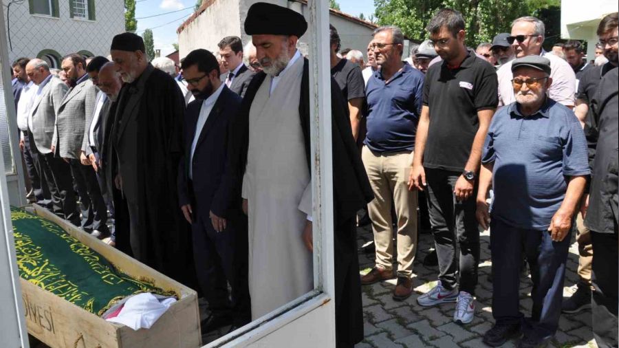 Asker o�lunu g�rd�, otob�s kazas�nda hayat�n� kaybetti