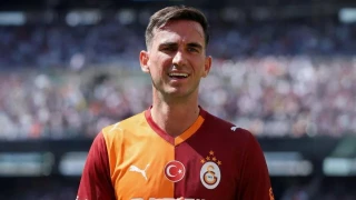 Aslan Ruiz'den vazge�medi