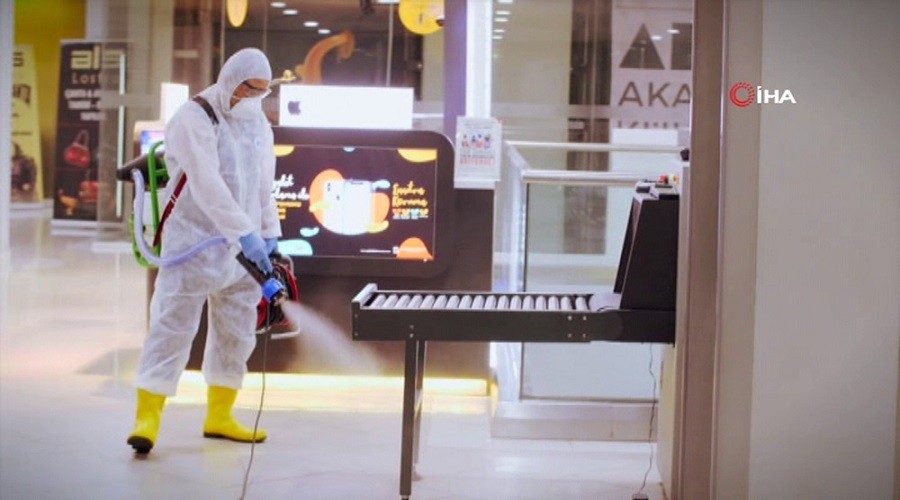 AVM ve kuaf�rlere ilgi d���k kald�