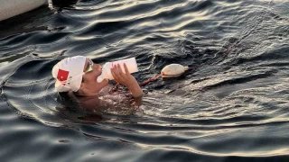 Aysu Türkoğlu Catalina Kanalı'nı başarıyla geçti