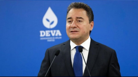 Babacan altılı masadan çıkıyor mu?