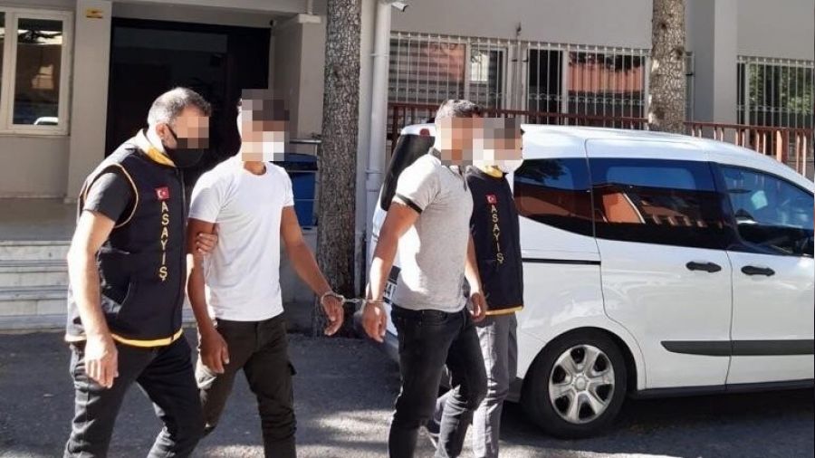 Bah�i� alamay�nca kap�lar� farkl� �ald�lar!