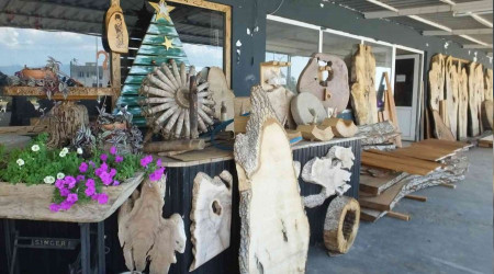 Balıkesir'de atık ağaçlar sanat eserine dönüşüyor