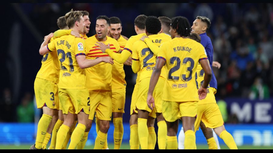 Barcelona 27. kez mutlu sona ula�t� 