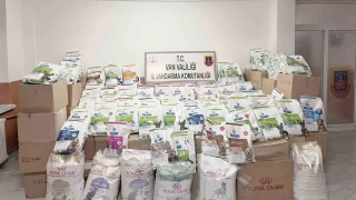 Başkale'de milyonlarca lira değerinde kaçak malzeme ele geçirildi