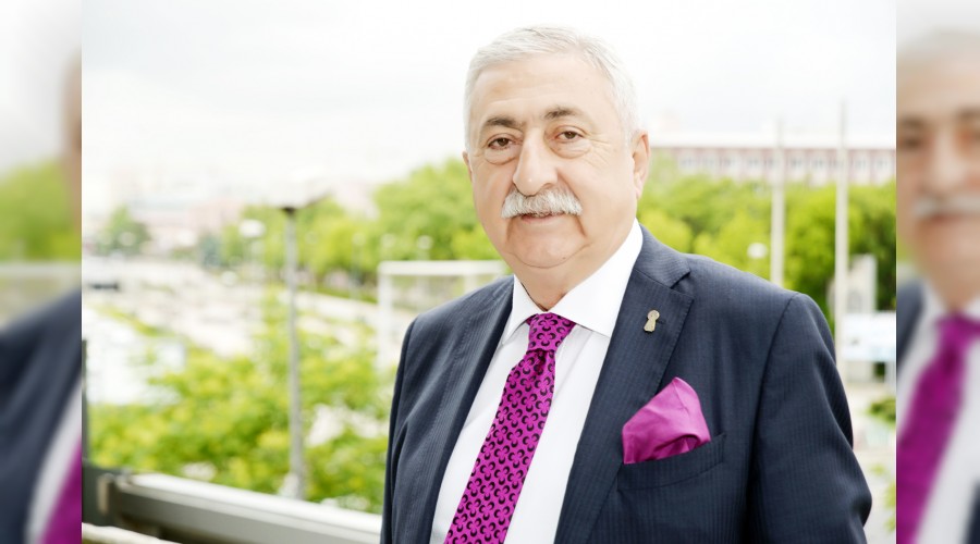 Bayramda bilet ve otel fiyatlar� cep yak�yor