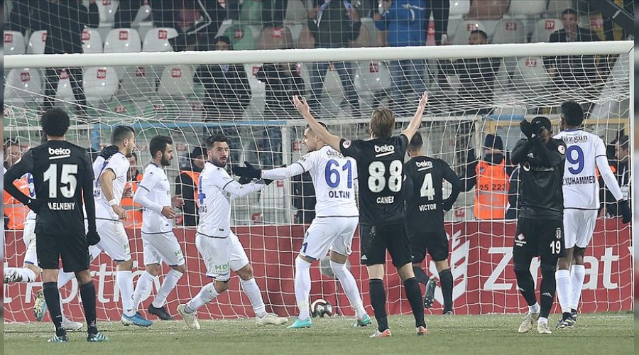 Beşiktaş, 3-2'nin rövanşına çıkıyor