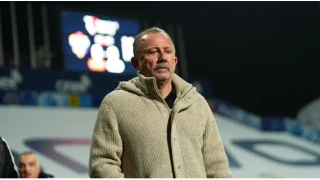 Be�ikta�'ta Sergen Yal��n'�n �ifreleri