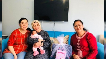 Beyoğlu'nda bir yılda bin 30 bebeğe 'hoş geldin' ziyareti