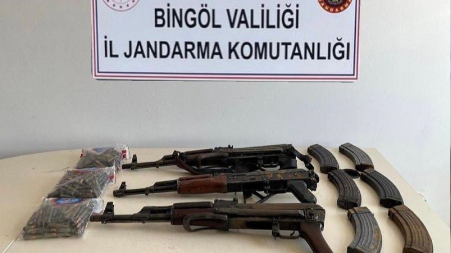 Bingl'de topraa gml 3 adet tfek ele geirildi