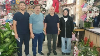 BTP Kütahya İl Başkanı Recep Göl'den Çiçekçiler Çarşısı'na esnaf ziyareti