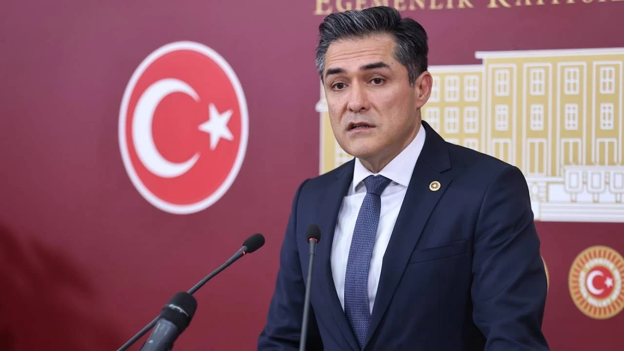 Bura Kavuncu'dan iktidara '12 Eyll' vurgusu