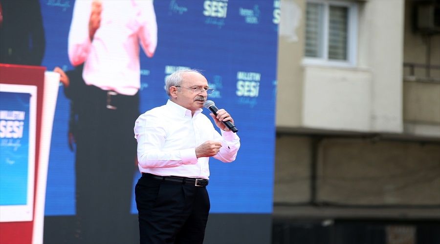 "Bunlar devletin memuru mu, sarayın memuru mu?"
