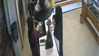 Bursa'daki kadn trnaklar polisi aamad