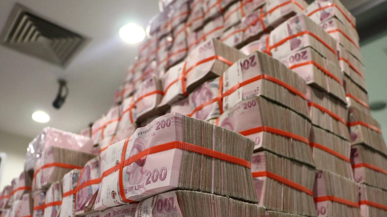 Bütçe uygulama sonuçları: 9 aylık açık 1 trilyon lirayı aştı