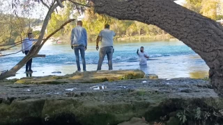 Buz gibi suya girip 45 dakika polise dert anlatt