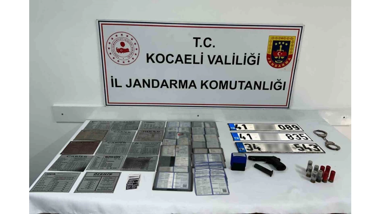 Change çetesi çökertildi