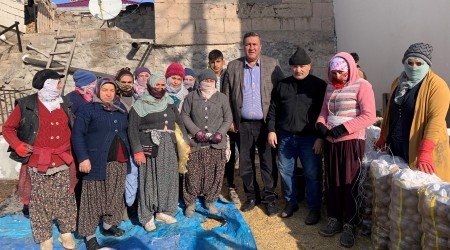 Çiftçi perişan durumda