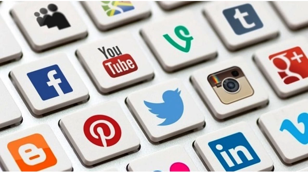 Cilt sa�l���nda sosyal medya tehlikesi
