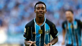 'Çıtır Ronaldinho' Fenerbahçe için gemileri yaktı