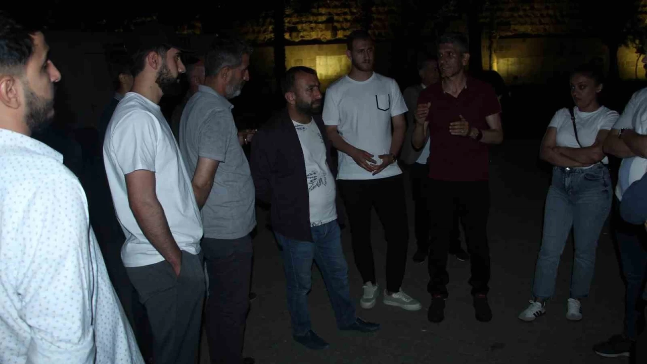 Cizre Belediyesi'nde 29 işçi daha işten çıkartıldı