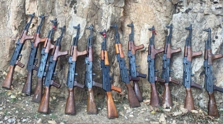 Cudi'de 13 kalaşnikof ele geçirildi