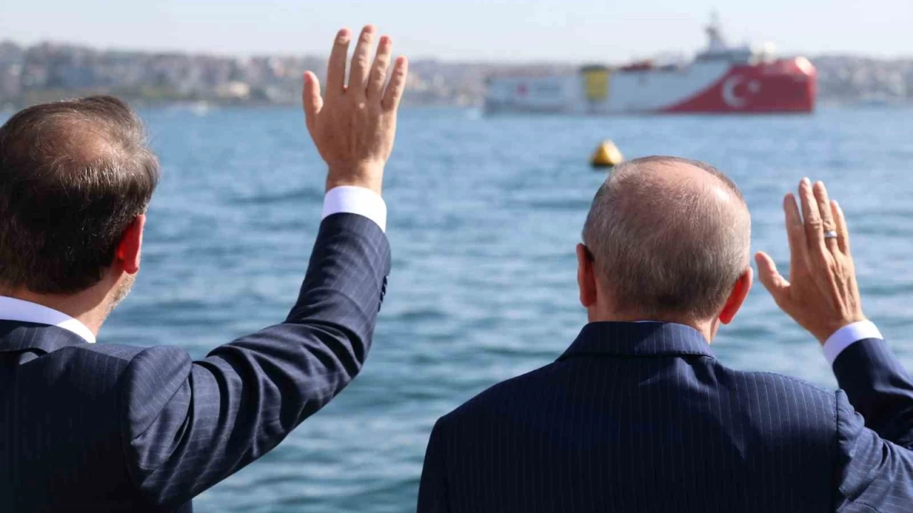 Cumhurba�kan� Erdo�an, Oru� Reis'i Somali'ye u�urlad�