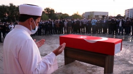 Cumhuriyet savcısı Kovid-19'dan hayatını kaybetti