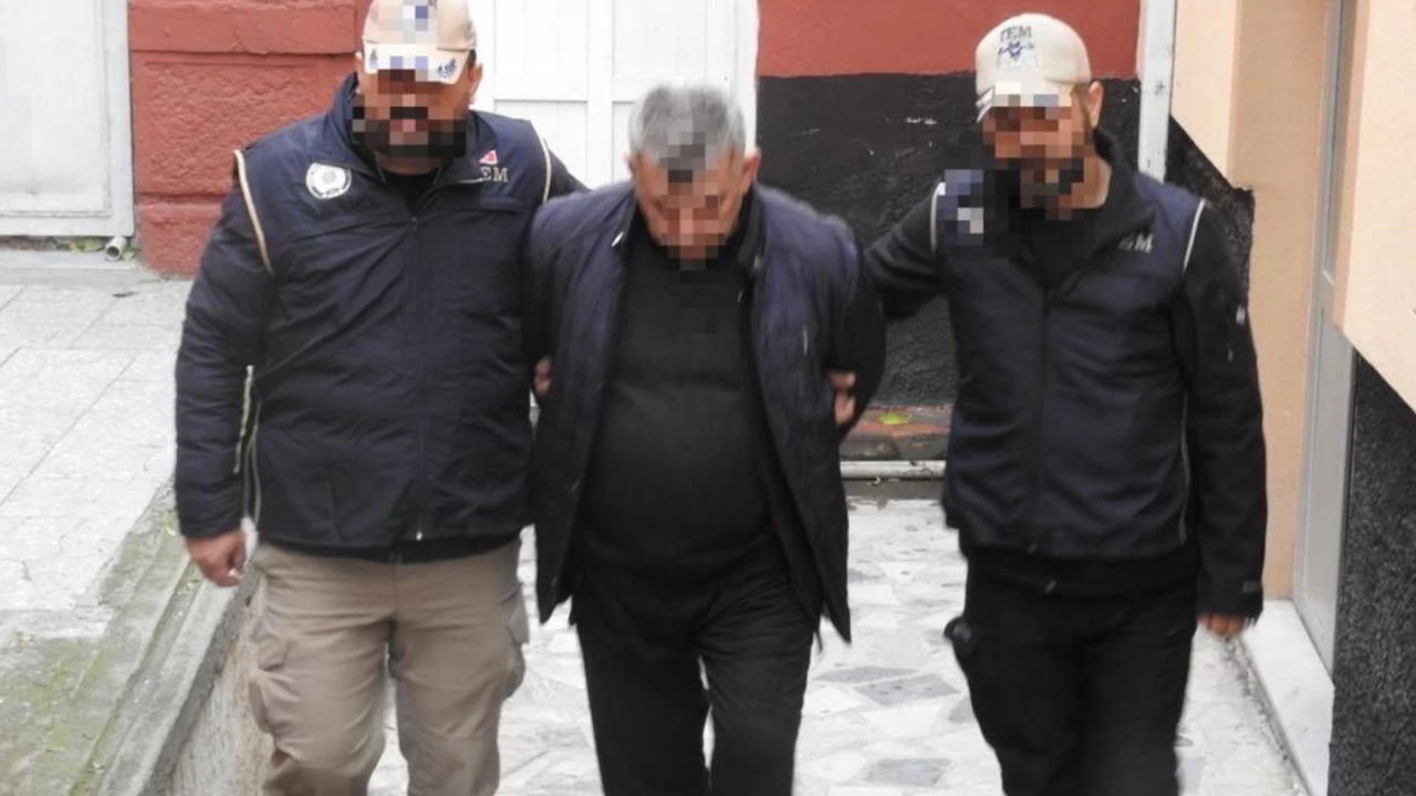 DEA�'a asker se�iyorlard� K�r�ehir'de yakaland�lar