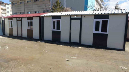 Deprem bölgesinde konteyner evler yok satıyor