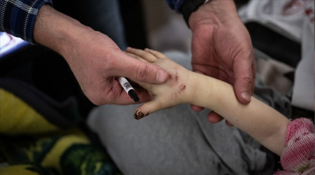 Depremde refakatsiz çocuklar bakanlık korumasında