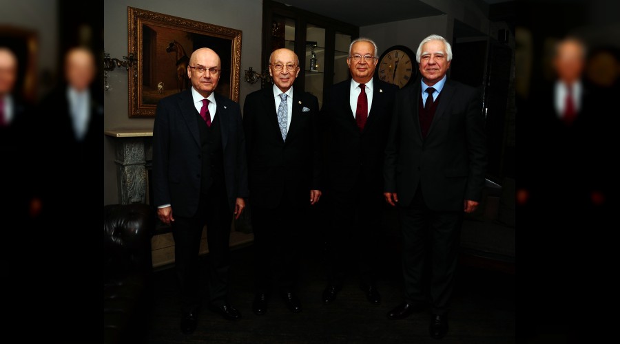 Dostluk yeme�inde bulu�tular