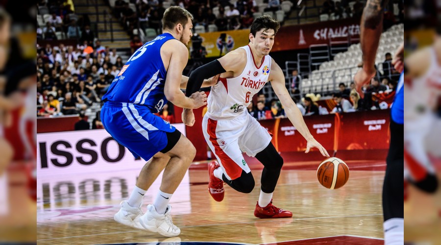 D�nya Kupas�na veda ettik