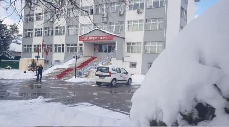 Eflani'de eğitime kar engeli