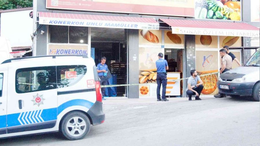 'Ekmek yok' diyen fırın çalışanını bıçakladı