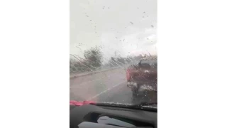 Elaz'a k geri geldi, dolu ve saanak etkili oldu