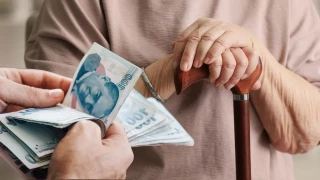 Emekli aylığını artıran düzenleme komisyonda