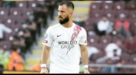 Emre Hatay'da da tutunamadı