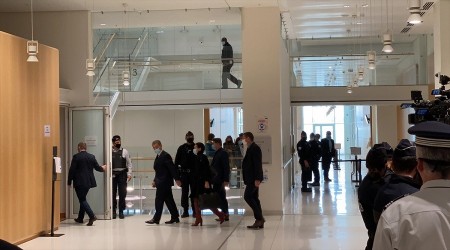 Eski Fransa Cumhurbaşkanı Nicolas Sarkozy'nin başı dertte