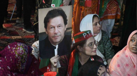 Eski Pakistan Başbakanı Khan: "Beni öldürmek için suikast planlandı'
