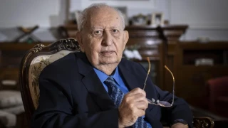 Eski TBMM Ba�kan� H�samettin Cindoruk hayat�n� kaybetti