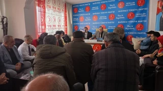 Eski�ehir�de Prof. Dr. Haydar Ba� i�in lokma ikram� ve anma program� bir arada