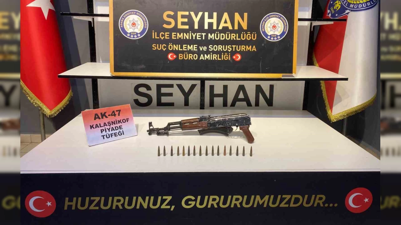 Evinde kalaşnikof ele geçirildi, 'Bana ait değil, oğlumun' dedi