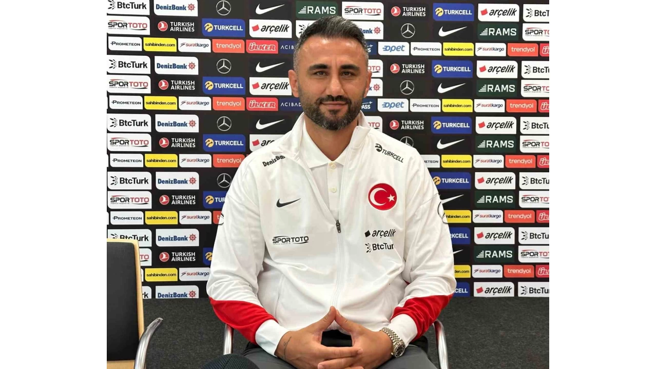 Eyüpspor Selçuk Şahin ile anlaştı